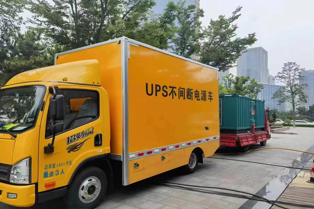 科尔沁左翼中发电机租赁施工现场